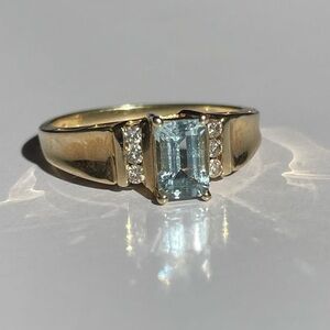 14K Yellow Gold Aquamarine and Diamond Ring